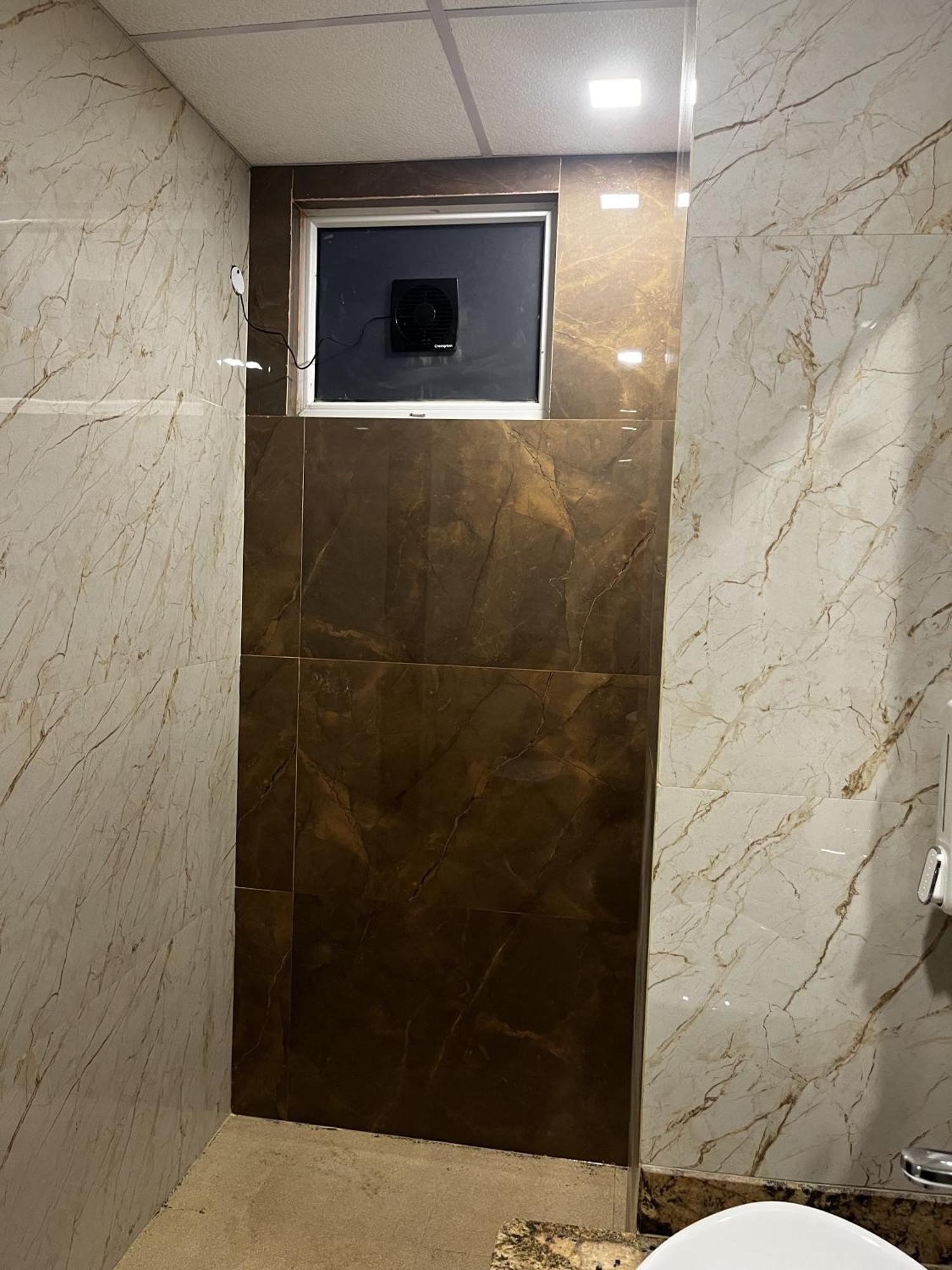 Roomquet Comfort Inn Allāhābād Junction 외부 사진